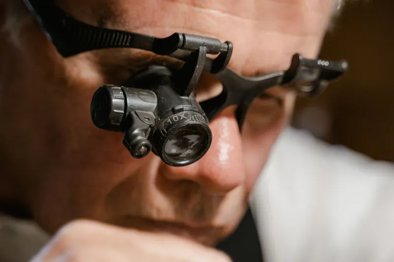 Anatomie d'une réplique ratée : les micro-défauts qui trahissent les fabricants négligents
